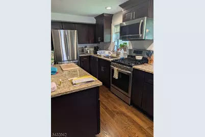 174 Snyder Ave #3, Berkeley Heights Township, NJ 07922 - Photo 4