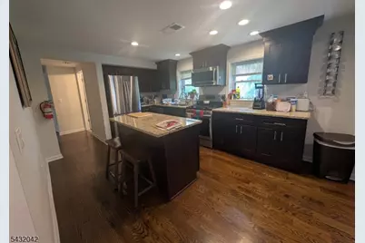 174 Snyder Ave #3, Berkeley Heights Township, NJ 07922 - Photo 6