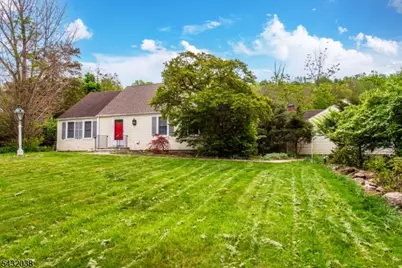 10 Cedar Wax Wing Rd, Allamuchy Township, NJ 07840 - Photo 32