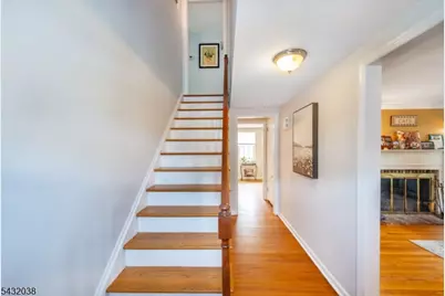 10 Cedar Wax Wing Rd, Allamuchy Township, NJ 07840 - Photo 4