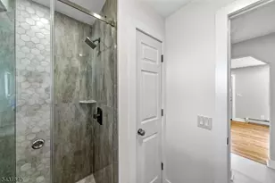 23 Prospect St, Clifton, NJ 07011 - Photo 14