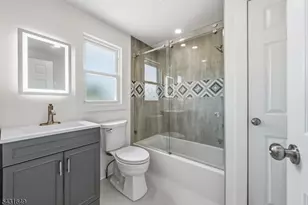 23 Prospect St, Clifton, NJ 07011 - Photo 22
