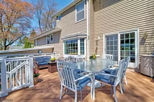 2 Midwood Dr, Florham Park, NJ 07932 - Photo 24