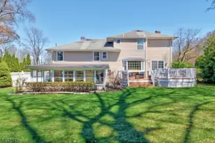 2 Midwood Dr, Florham Park, NJ 07932 - Photo 22
