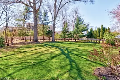 2 Midwood Dr, Florham Park, NJ 07932 - Photo 28