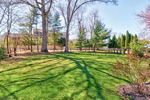 2 Midwood Dr, Florham Park, NJ 07932 - Photo 28