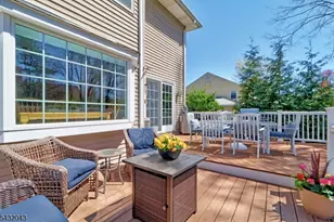 2 Midwood Dr, Florham Park, NJ 07932 - Photo 26