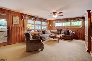 2 Midwood Dr, Florham Park, NJ 07932 - Photo 20