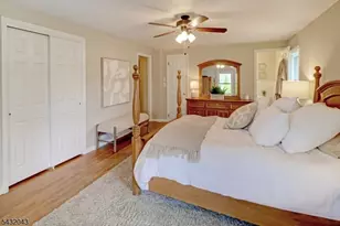 2 Midwood Dr, Florham Park, NJ 07932 - Photo 12
