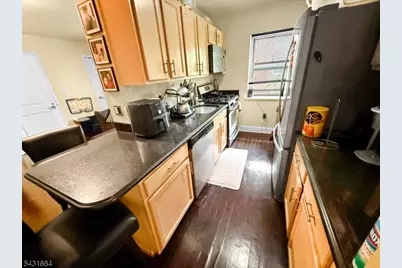70 S Munn Ave #303, East Orange, NJ 07018 - Photo 8
