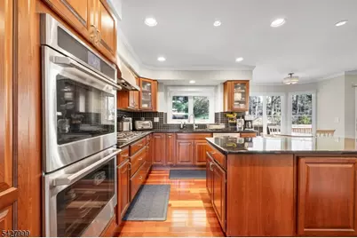 136 Autumn Ridge Rd, Bedminster Township, NJ 07921 - Photo 16