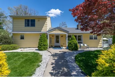 4 Spruce Ct, Vernon, NJ 07422 - Photo 6
