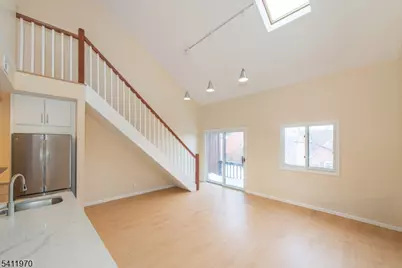 1 Alta Ct #6, Vernon, NJ 07462 - Photo 2