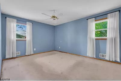 3 Wilton Ave, Middlesex, NJ 08846 - Photo 20