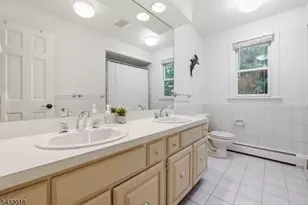 15 Sunrise Cir, Clinton Township, NJ 08809 - Photo 38