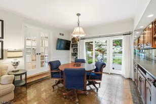 15 Sunrise Cir, Clinton Township, NJ 08809 - Photo 22