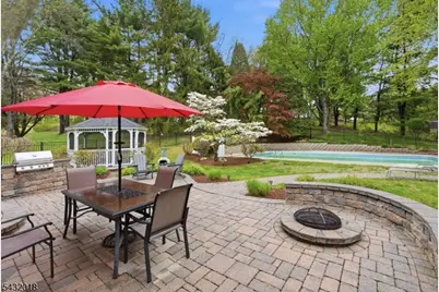 15 Sunrise Cir, Clinton Township, NJ 08809 - Photo 40