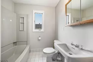 67 Eyland Ave, Roxbury Township, NJ 07876 - Photo 22