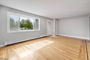 67 Eyland Ave, Roxbury Township, NJ 07876 - Photo 4