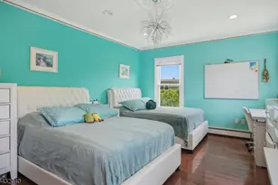 31 Knoble Pl, Hawthorne, NJ 07506 - Photo 18