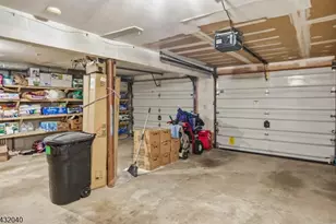 31 Knoble Pl, Hawthorne, NJ 07506 - Photo 28