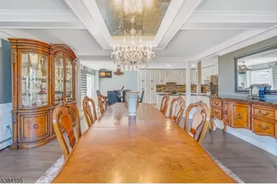 207 Eileen Dr, Cedar Grove, NJ 07009 - Photo 10