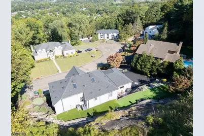 207 Eileen Dr, Cedar Grove, NJ 07009 - Photo 28