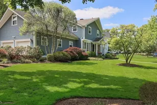 1091 Minisink Way, Westfield, NJ 07090 - Photo 2