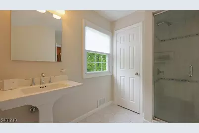 1091 Minisink Way, Westfield, NJ 07090 - Photo 32