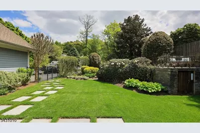 1091 Minisink Way, Westfield, NJ 07090 - Photo 42