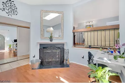19 Meadowview Dr, Clinton Township, NJ 08801 - Photo 20