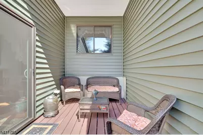 19 Meadowview Dr, Clinton Township, NJ 08801 - Photo 26