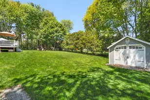 3 Aspen Dr, Chester, NJ 07930 - Photo 26