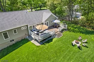 3 Aspen Dr, Chester, NJ 07930 - Photo 32