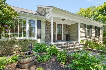 3 Aspen Dr, Chester, NJ 07930 - Photo 2