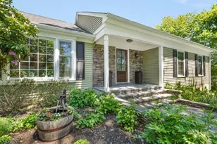 3 Aspen Dr, Chester, NJ 07930 - Photo 2