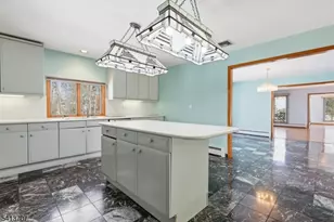 32 Sylvan Dr, Montville Township, NJ 07058 - Photo 16