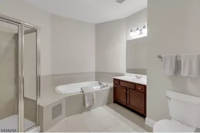 284 Victoria Drive #284, Bridgewater, NJ 08807 - Photo 20