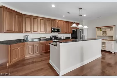 284 Victoria Drive #284, Bridgewater, NJ 08807 - Photo 6