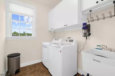 4 Jacob Ct, Raritan Township, NJ 08822 - Photo 40