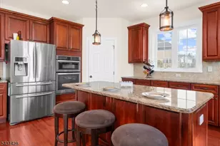 4 Jacob Ct, Raritan Township, NJ 08822 - Photo 22