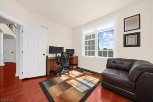 4 Jacob Ct, Raritan Township, NJ 08822 - Photo 16