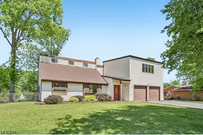 56 Birch Run Dr, Piscataway Township, NJ 08854 - Photo 2