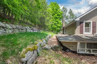 2 Red Mine Rd, Wanaque, NJ 07465 - Photo 18