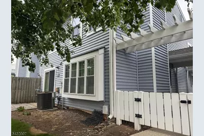 35 Almond Dr, Franklin Township, NJ 08873 - Photo 2