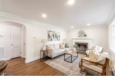 22 Harriet Dr, Hanover Township, NJ 07981 - Photo 2