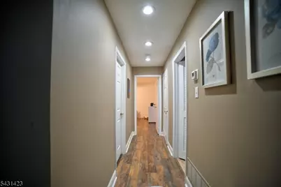 88 Wycombe Pl, Franklin Township, NJ 08873 - Photo 2