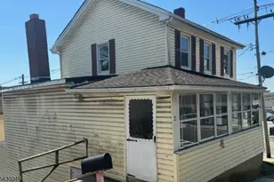 28 Harrison St, Sussex, NJ 07461 - Photo 4