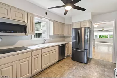 15 Emmet Ave #1, Morris Township, NJ 07960 - Photo 4