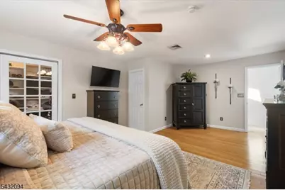 347 W Passaic Ave, Rutherford, NJ 07070 - Photo 20